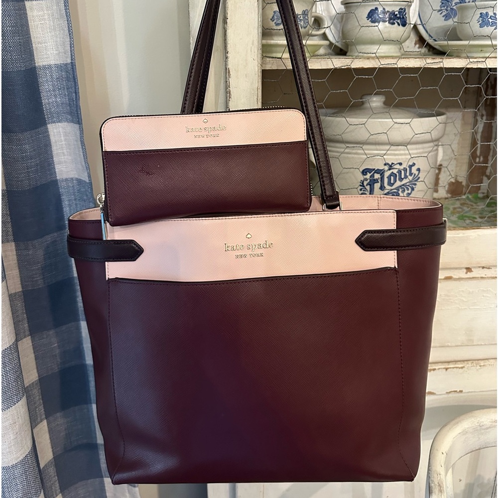 Kate Spade Leather Laptop Satchel w/Wallet - also works great as a diaper bag!